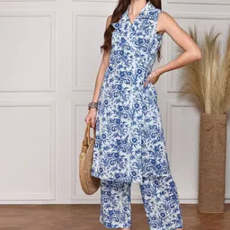 Ishin Floral Printed Pure Cotton Crop Top & Trouser With Jacket Co-Ords-picture-1