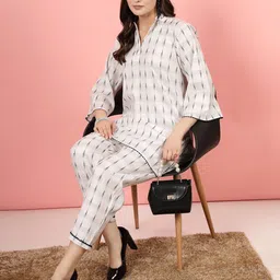 Clora Creation Ikat-Printed Cotton Tunic With Trouser image 3