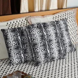CDI Black & White 5 Pieces Ethnic Motifs Printed Square Cotton Cushion Covers-20