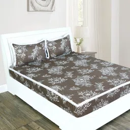 RD TREND Tan & White Printed 210 TC Cotton King Fitted Bedsheet With 2 Pillow Covers-image-87