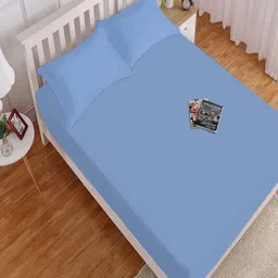 HOKIPO Solid 140 GSM Microfiber Fitted Queen Bedsheet With 2 Pillow Covers-image-97