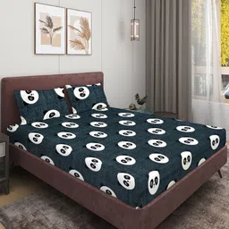 Aura Teal Cartoon Characters Printed Microfiber 144 TC Queen Bedsheet Set 2.29 m x 2.54 m-image-78