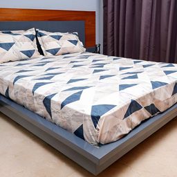 inizio Cream Blue Geometric 240 TC King Bedsheet with 2 Pillow Covers-image-42