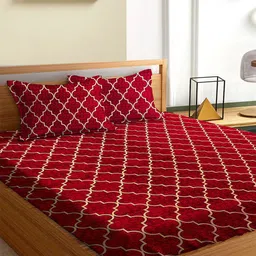Aura Red Geometric 180 TC Queen Bedsheet with 2 Pillow Covers-image-16