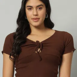 Chemistry Ribbed Tie-Up Neck Fitted Crop Top-picture-24