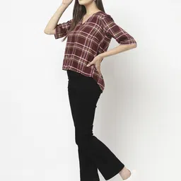 Crimsoune Club Women Maroon & Pink Checked Crop Top-picture-6