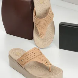 ELLE Textured Flatfrorm Heels With Laser Cuts-46