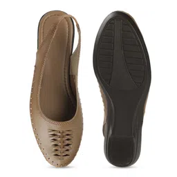 Mochi Textured Leather Wedges Mules With Backstrap image 2