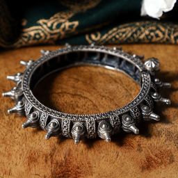 VENI Silver-Plated & Toned Oxidised Bangle-image-27