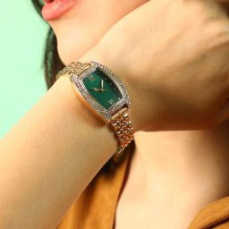 haute sauce Analogue Watch with Deployant image 2