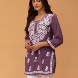 svaraa Women Embroidery Straight Kurti image 2