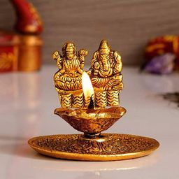 international gift Set of 2 Laxmi Ganesh Diyas with Gold-Plated Ram Darbar Charan Paduka Box image 3