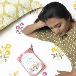 urban space Printed Double Bedsheet Dohar Set with Pillow Covers image 3