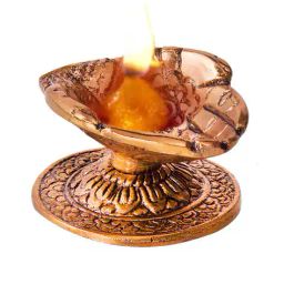 international gift Laxmi Ganesh Saraswati Idol with Diyas image 3