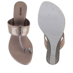 mochi Embellished Wedges with Open Toes Ring image 4