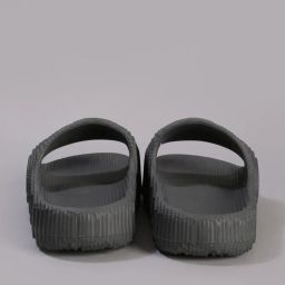 adidas originals Men Adilette 22 Slip-On Slides image 4