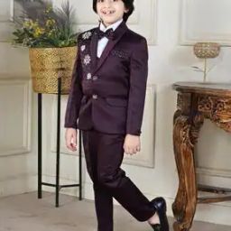 Boys Embellished Suit Set-picture-12