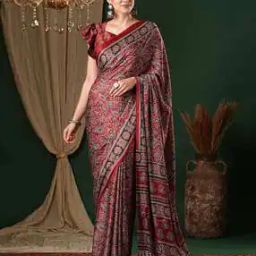 Women Paisley Print Saree with Tassels-picture-36