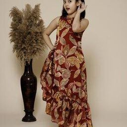 Floral Fit and Flare Dress-image-66