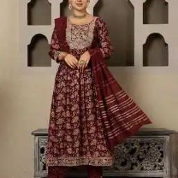 Women Paisley Print Flared Kurta Set-image-61
