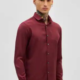 Men Slim Fit Shirt with Spread Collar -image-36