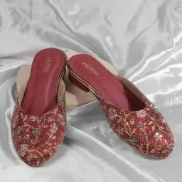 Round-Toe Slip-On Sandals-image-68