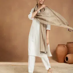 fabindia Women Silk Blend Hand Woven Stole-picture-48