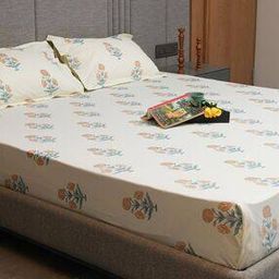 200 TC Floral Print King-Size Bedsheet with Pillow Covers-image-69