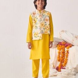 Boys Printed Kurta Pyjamas Set-image-22