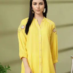 Women Embroidered Regular Fit Tunic-image-81