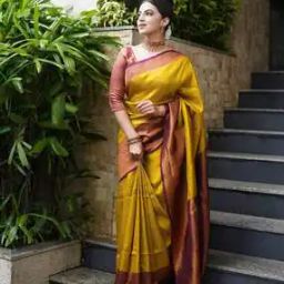 Women Traditional Saree-picture-33