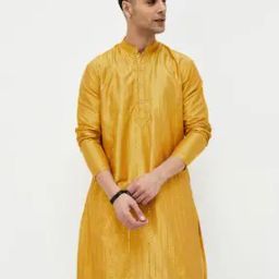 Men Embroidered Regular Fit Kurta-28