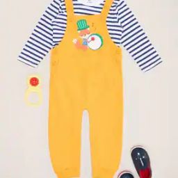 Boys Graphic Printed T-shirt And Dungaree Set-image-60