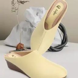 Women Slip-On Casual Shoes -image-95