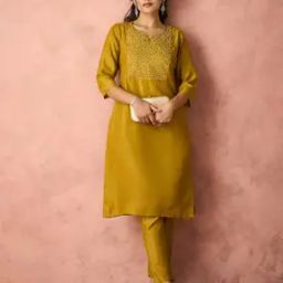 Women Embroidery Kurta Set-37