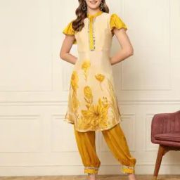 Women Floral Print Kurta Suit Set-image-30