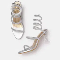 Women Embellished Kitten Heeled Sandals-image-16