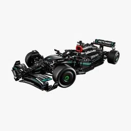 LEGO Mercedes-AMG F1 W14 E Performance-image-8