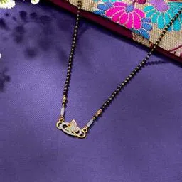 p n gadgil jewellers Women Yellow Gold Forever Yours Modern Mangalsutra-picture-31