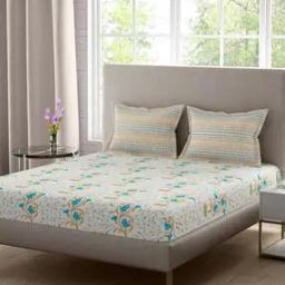 144 GSM Floral Print Super King Size Bedsheet with Pillow Covers-43