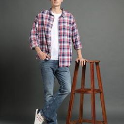 Men Mid-Wash Bootcut Jeans-image-19
