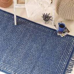 Floral Print Cotton Rug with Fringes 5' x 3'-image-1