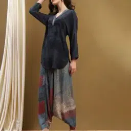 Women Printed 2-Piece Fusion Wear Set-image-78