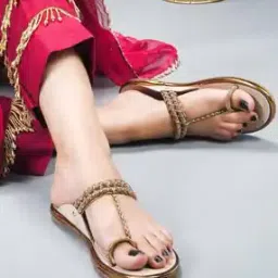 Women Toe-Ring Sandals with Faux Leather Upper-image-5