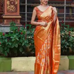 Women Kanjeevaram Woven Floral Print Saree-picture-19
