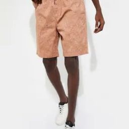Men Regular Fit Leaf Printed City Shorts-image-5