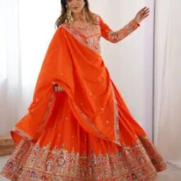 Women Embroidered Flared Lehenga Choli Set -picture-25