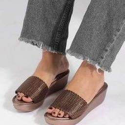 Women Slip-On Platforms-image-80