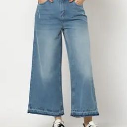Women Heavily Washed Flared Jeans-image-69