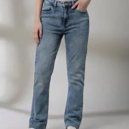 Women Heavily Washed Relaxed Fit Jeans-image-59